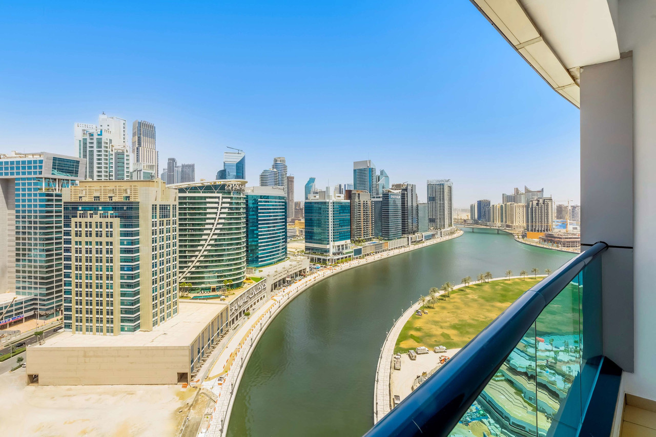 Radisson Blu Hotel, Dubai Waterfront