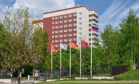 Marins Москва Пражская