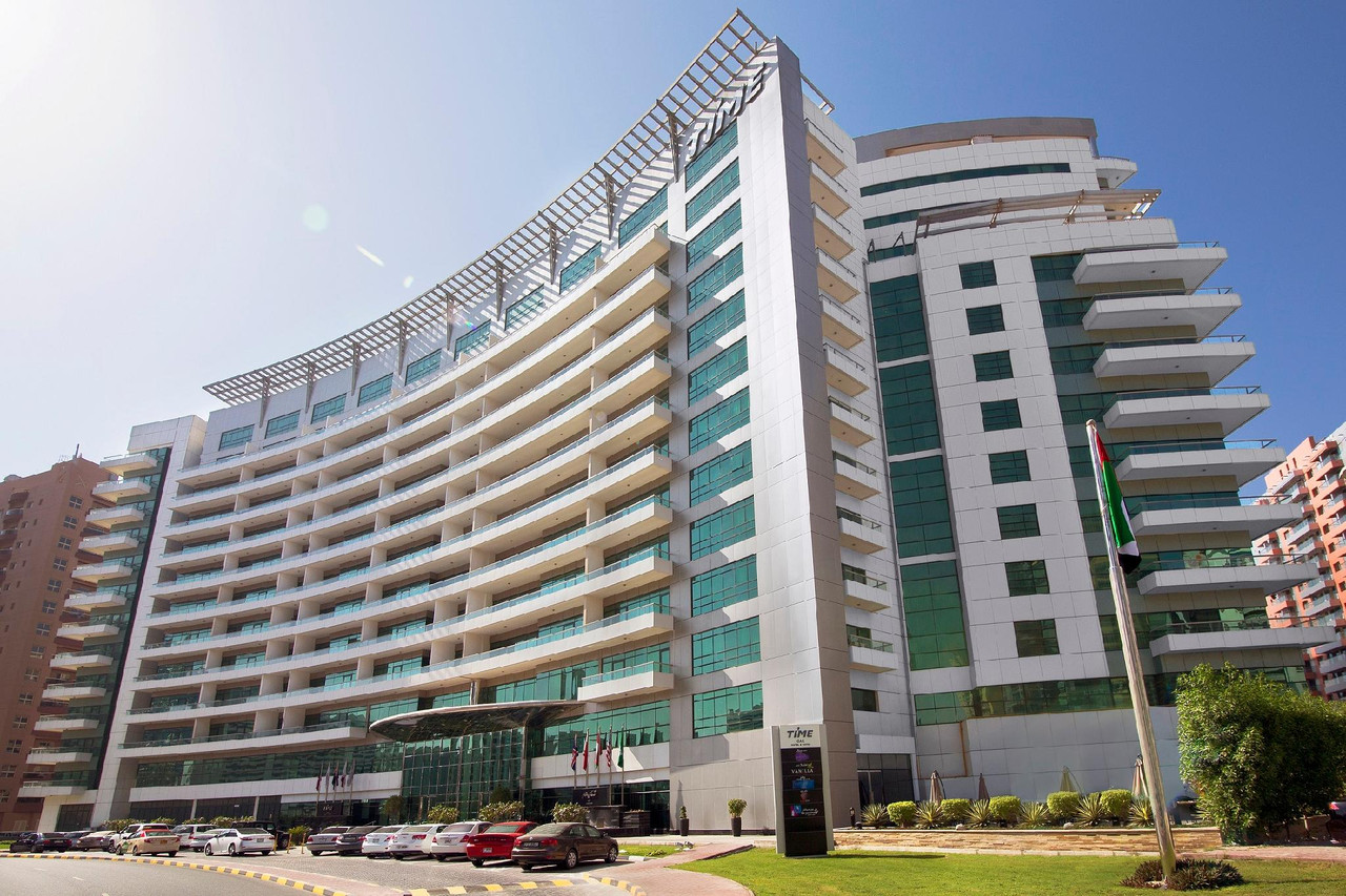 TIME Oak Hotel & Suites