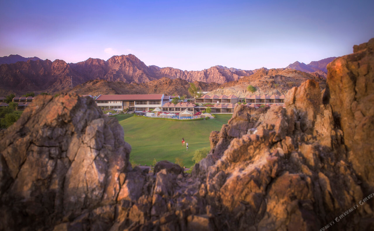 JA Hatta Fort Hotel